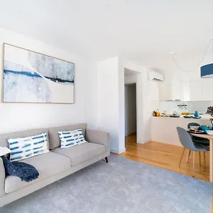  Apartment Blue By The River 1 - Elegant Two-bedroom In Santos